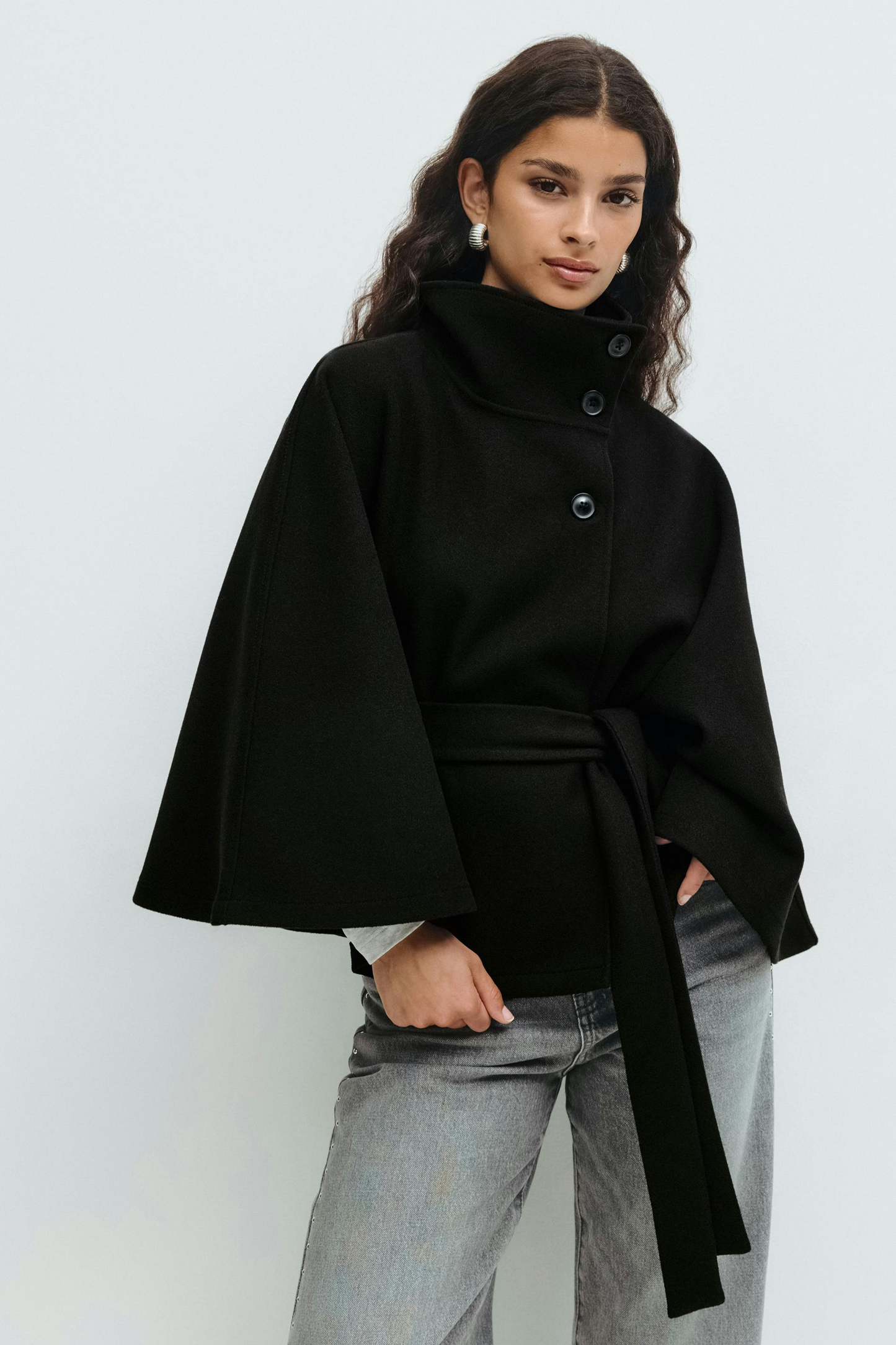 Faye | Belt Cape Jacket
