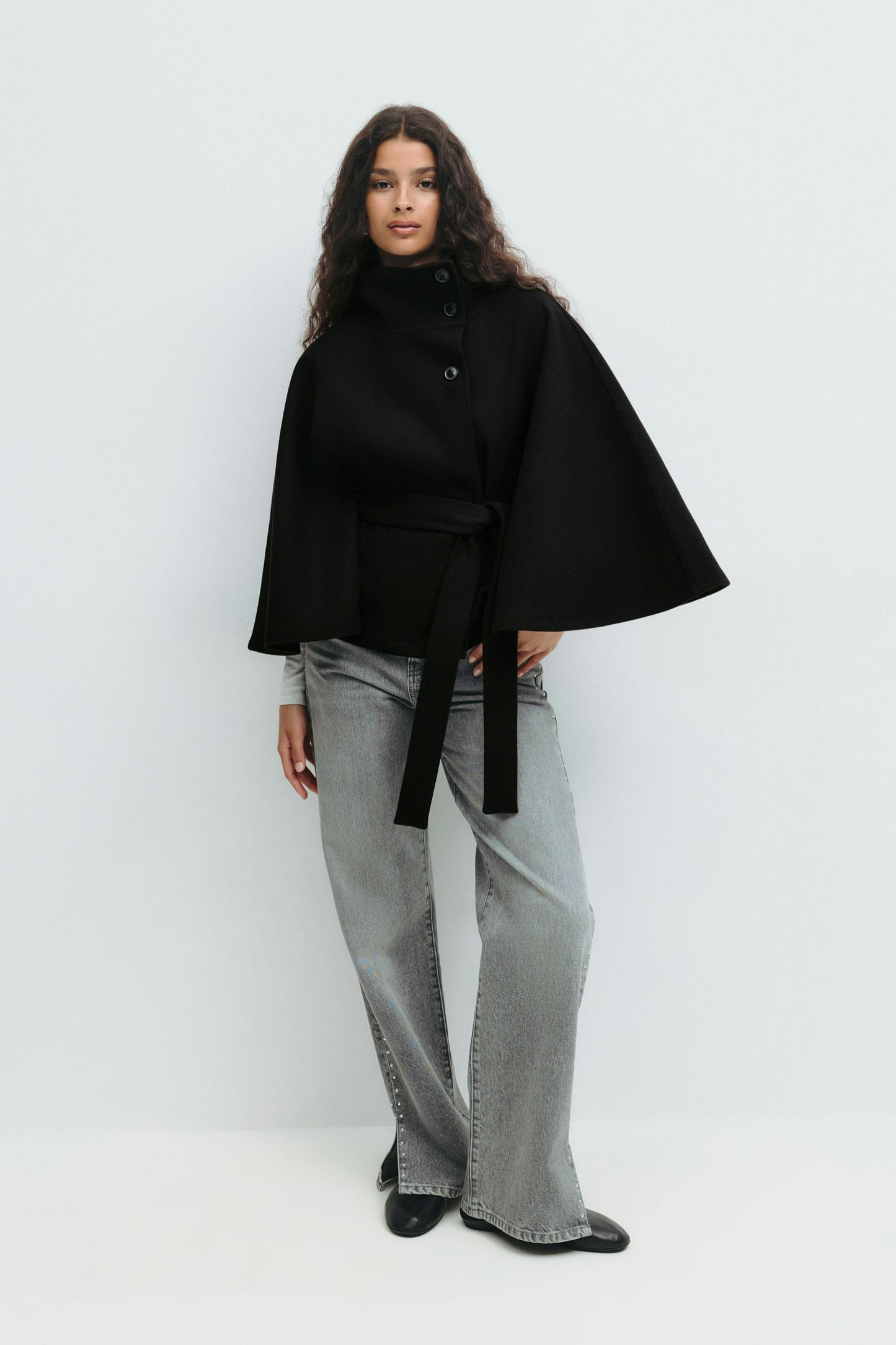 Faye | Belt Cape Jacket