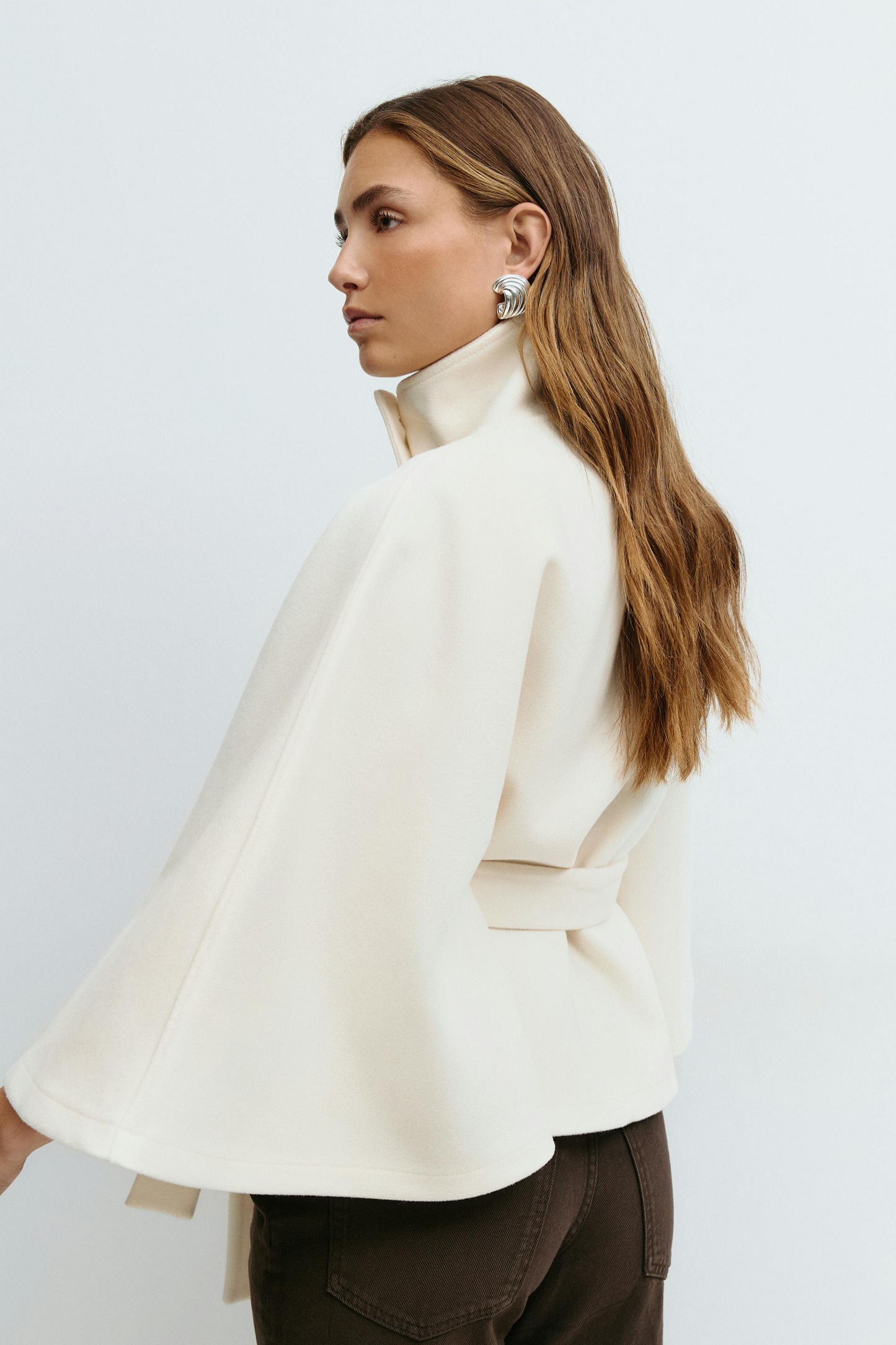 Faye | Belt Cape Jacket