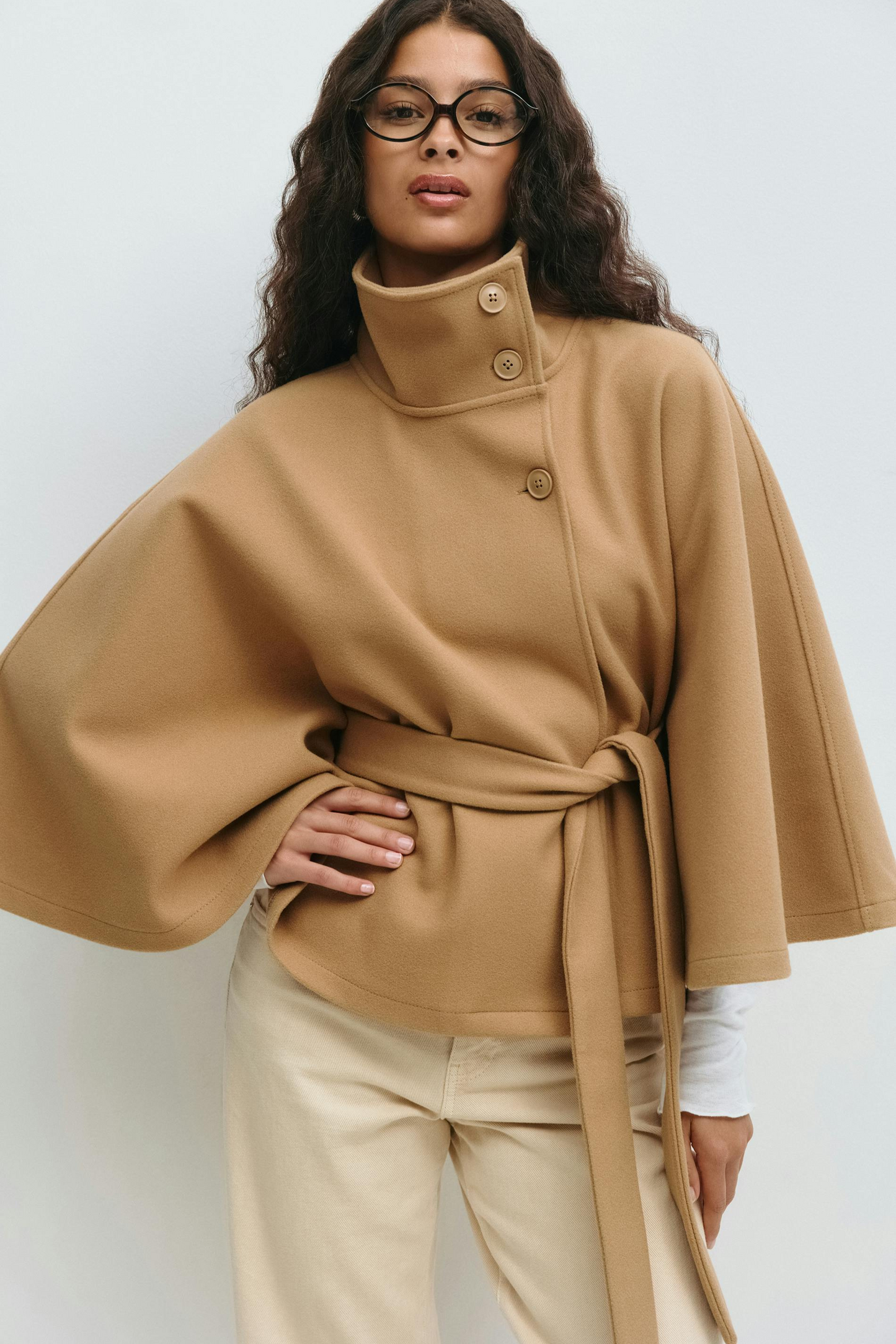 Faye | Belt Cape Jacket