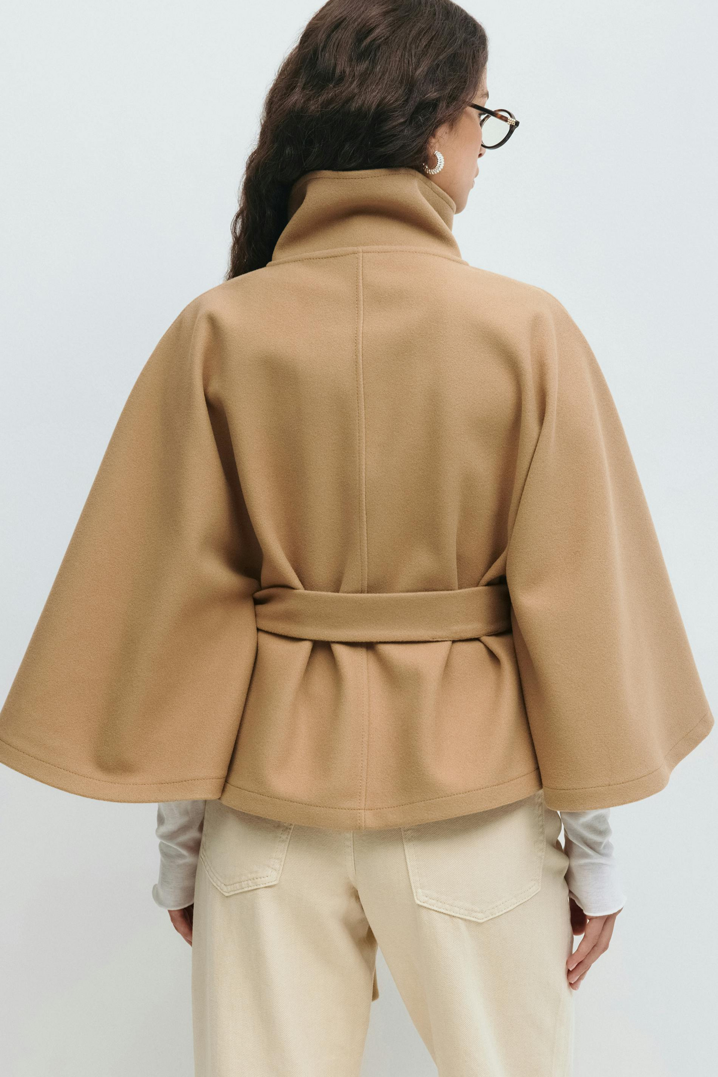 Faye | Belt Cape Jacket
