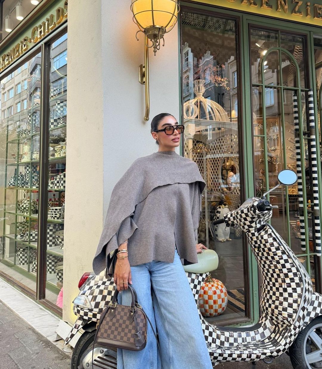 Celora | Short Cape Coat