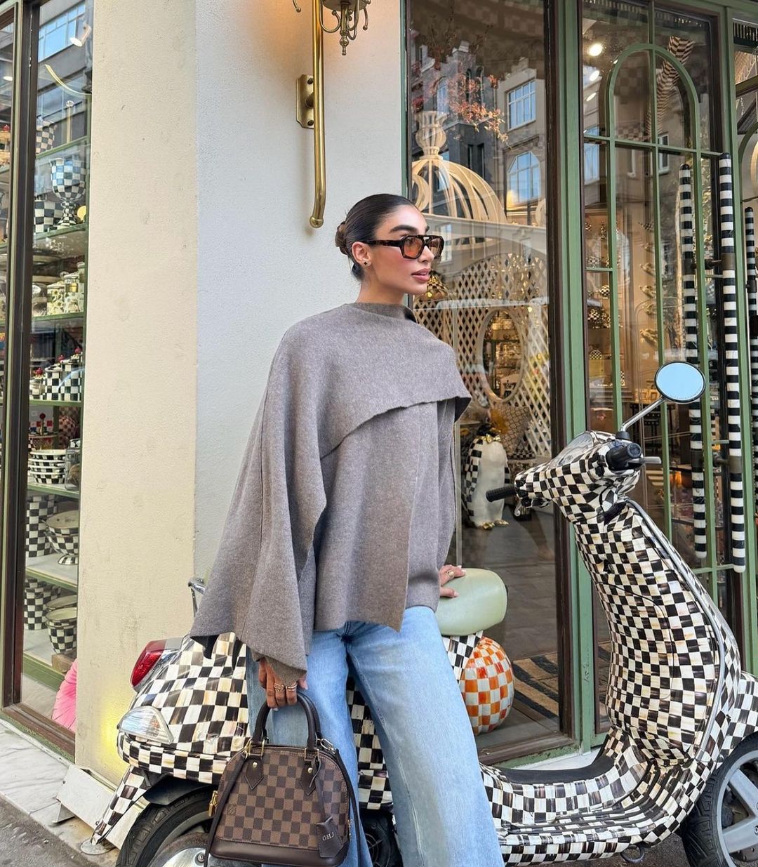 Celora | Short Cape Coat