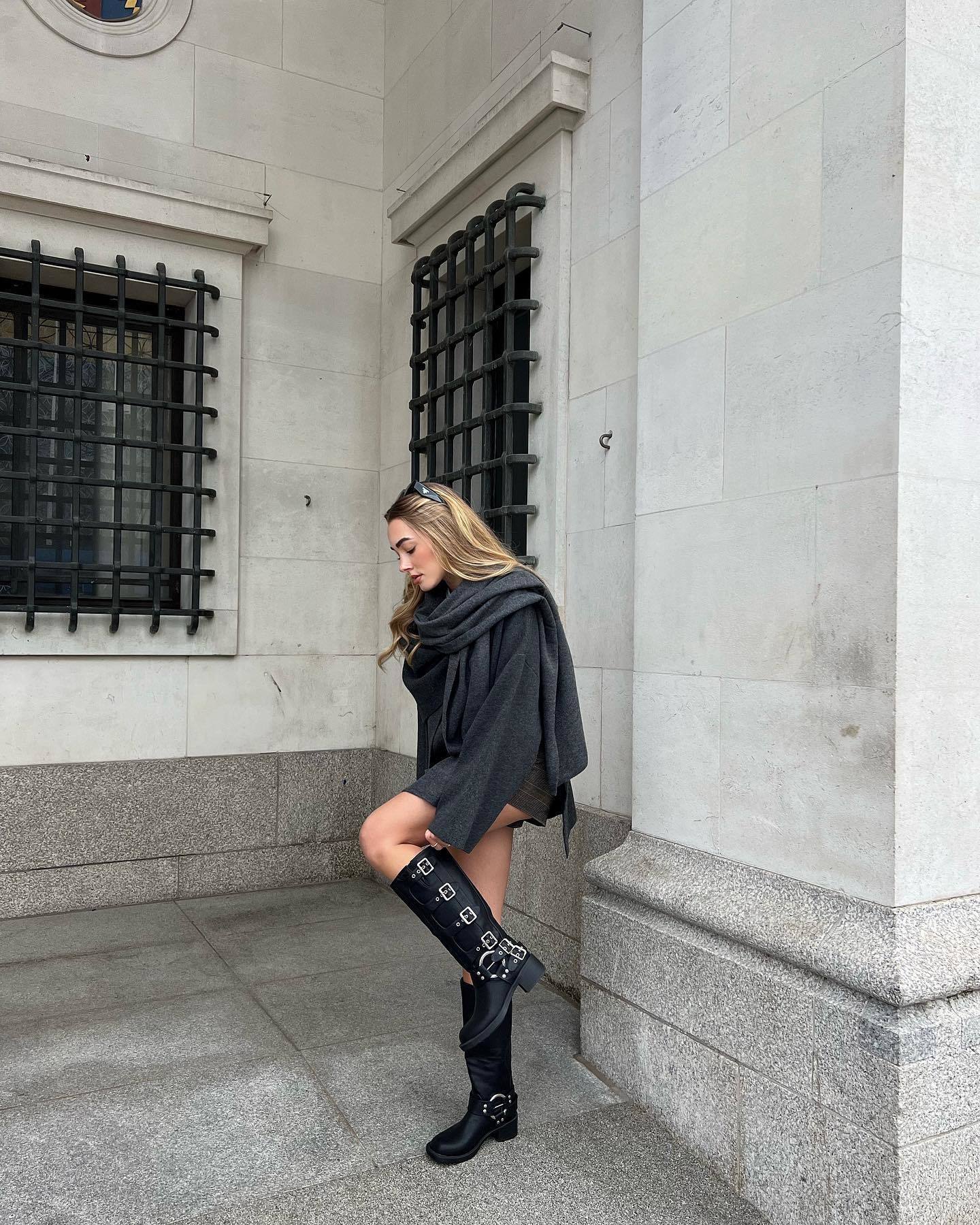 Celora | Short Cape Coat